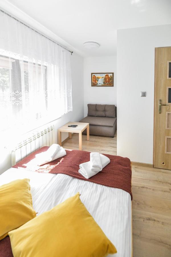 Ferienwohnung Toffee House Zator Exterior foto